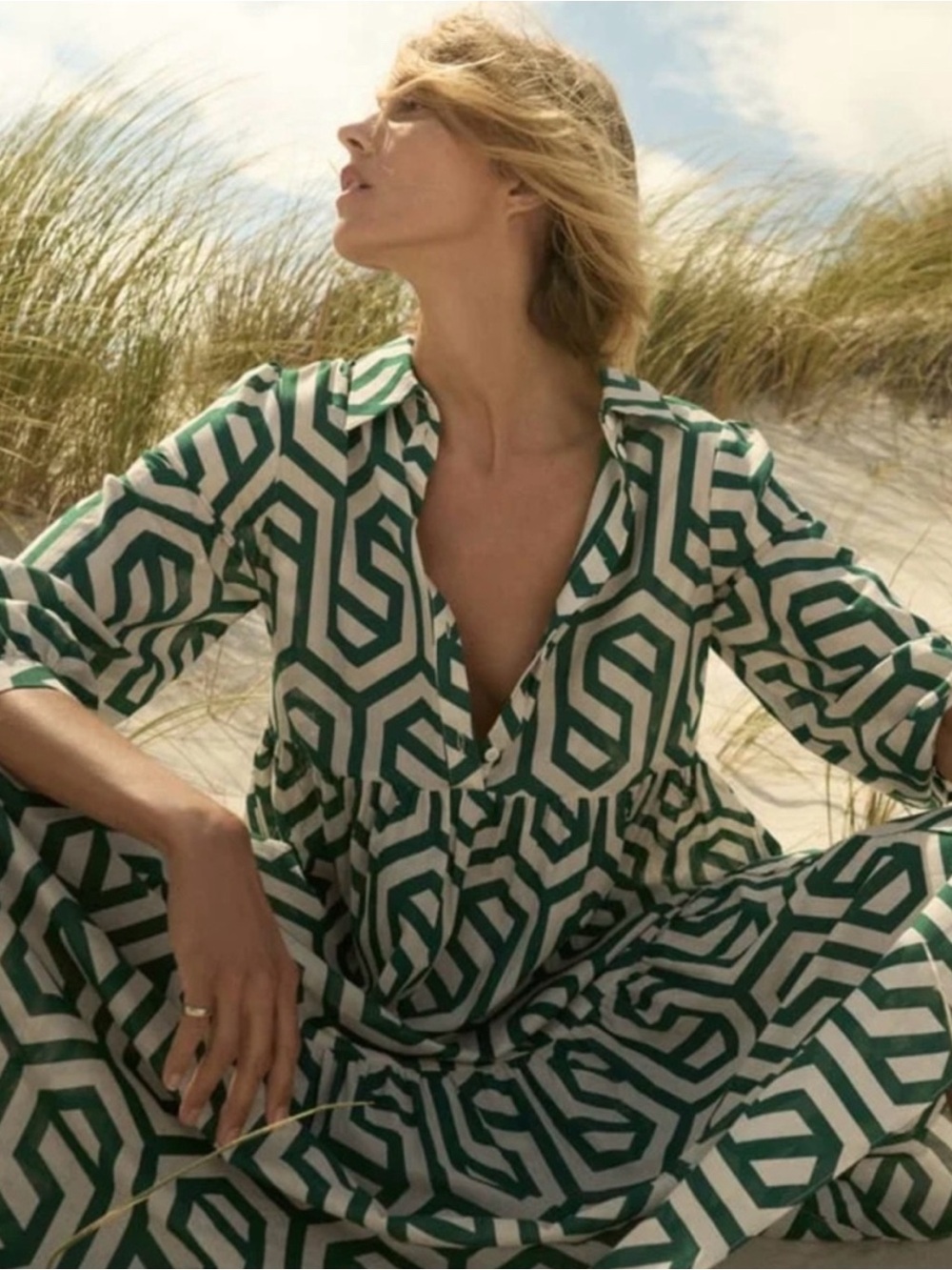 NWT Karen Zara Green and White Geometric Maxi Dress Size Small